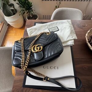 Gucci Black Marmont Cross Body / Shoulder Bag
